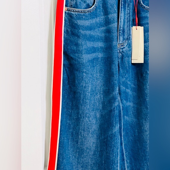 ALICE + OLIVIA WEEZY SIDE STRIPE JEAN. NWT. RETAIL 395 - Picture 4 of 14